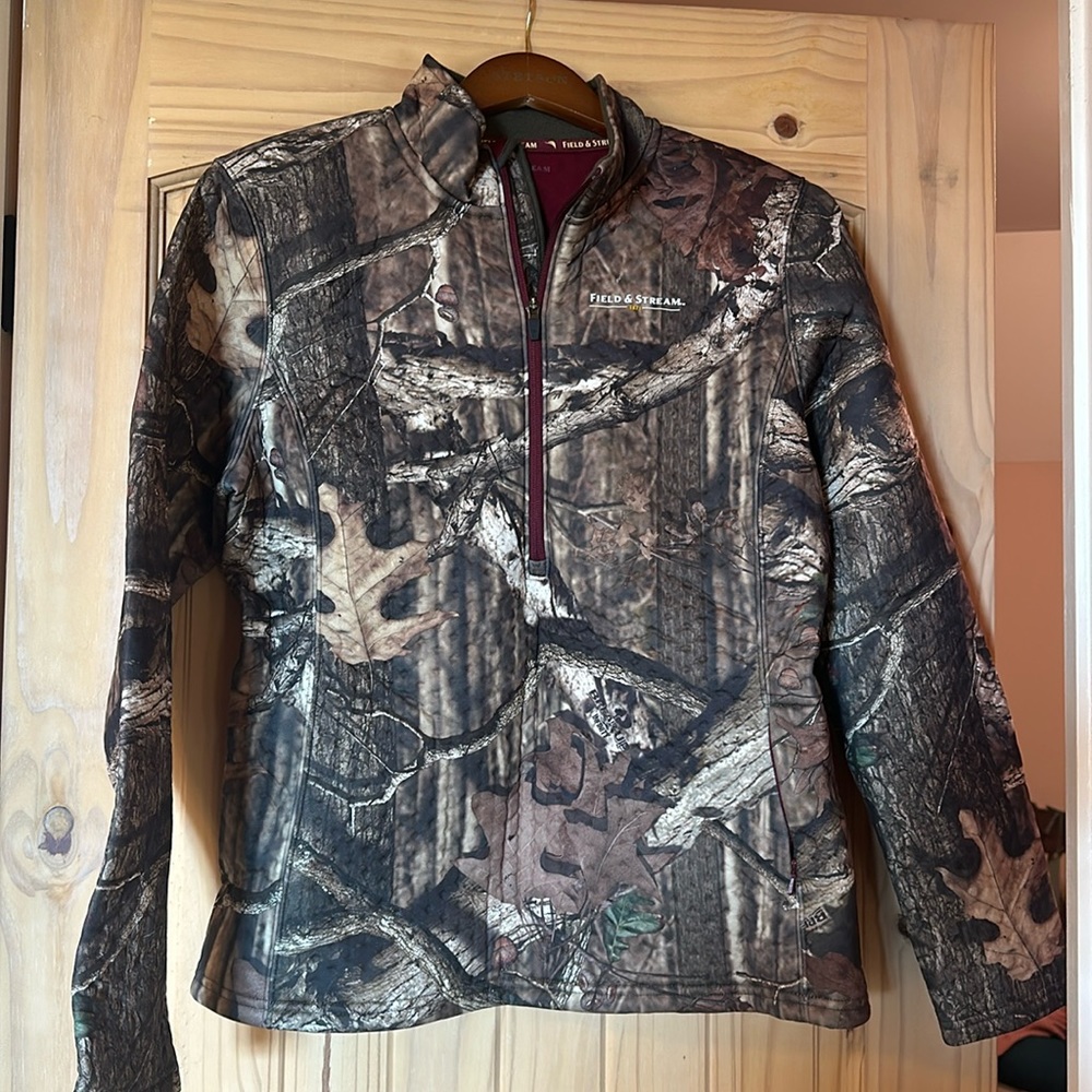 Women’s Field and Stream half zip